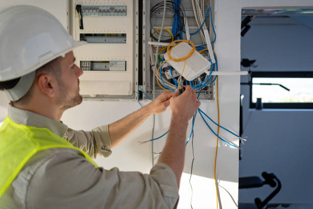 Best Circuit Breaker Repair  in Sunnyslope, WA